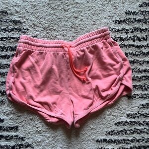 Gap dolphin style shorts